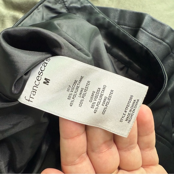 Francesca’s Blue Rain Black Faux Leather Skort
Size M Dark Academia Tennis Prep - Picture 5 of 6
